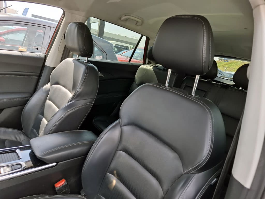 Jac Js8 Luxury año 2023