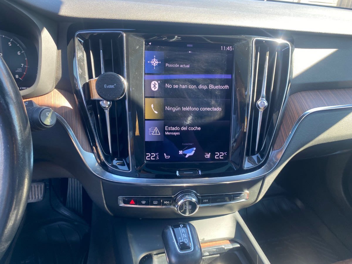 Volvo V60 Coross Country Ii T5 2.0 Momentum Awd Aut año 2021