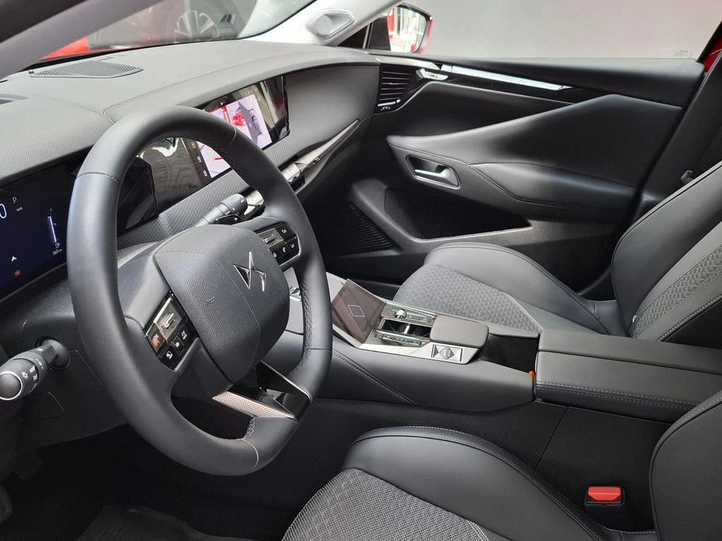 Citroen Ds4 At año 2025