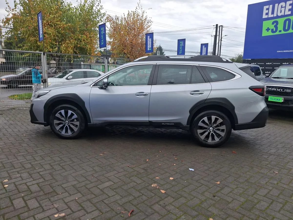 Subaru Outback 2.5i Touring Awd Cvt At 5p año 2025