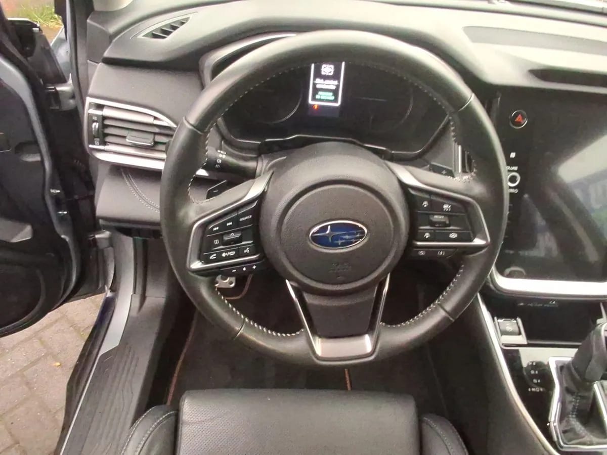 Subaru Outback 2.5i Touring Awd Cvt At 5p año 2025