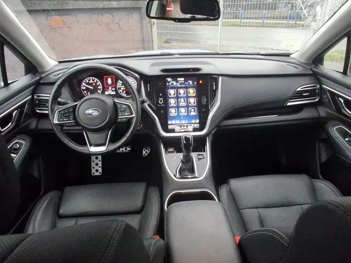 Subaru Outback 2.5i Touring Awd Cvt At 5p año 2025