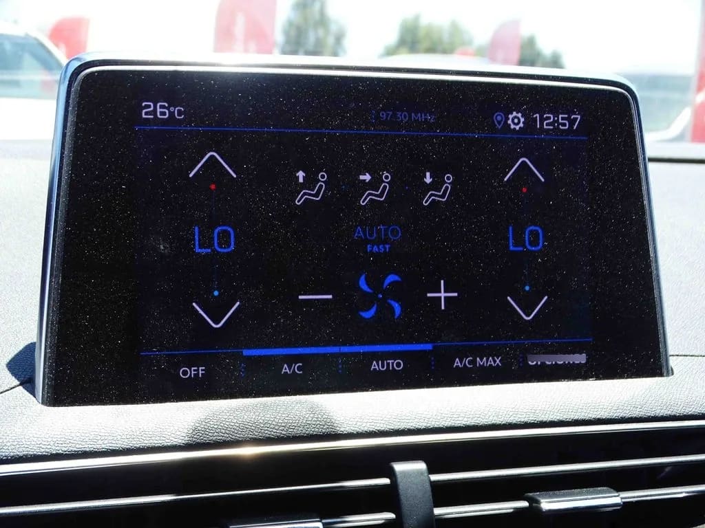 Peugeot 3008 Active Pack año 2024
