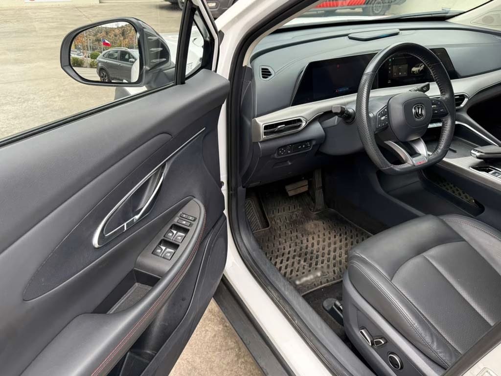 Changan Unit Uni-T Elite año 2022