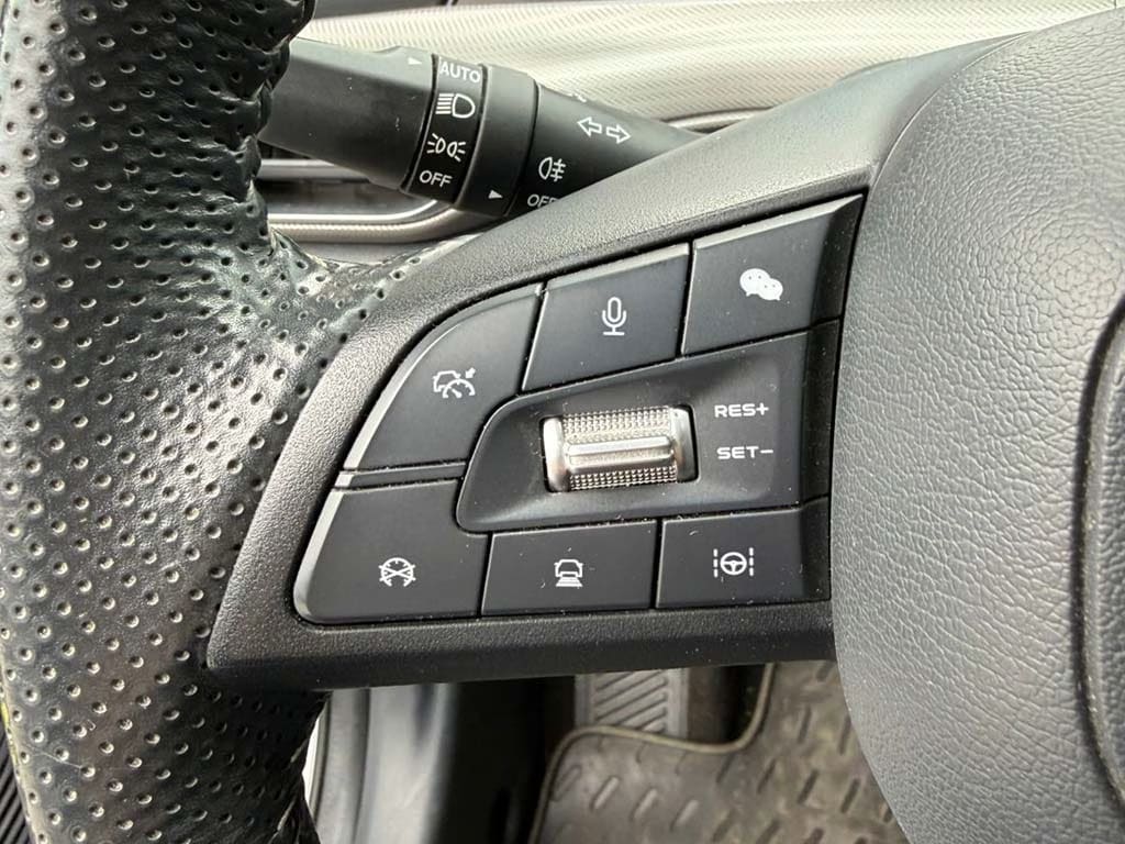 Changan Unit Uni-T Elite año 2022