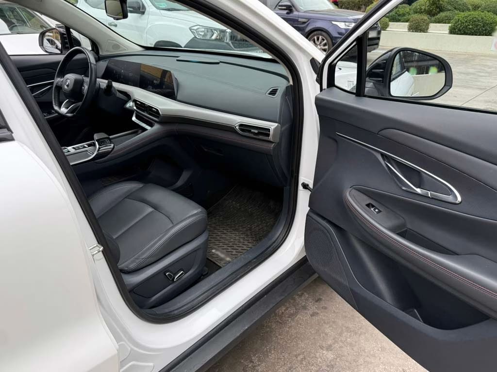 Changan Unit Uni-T Elite año 2022