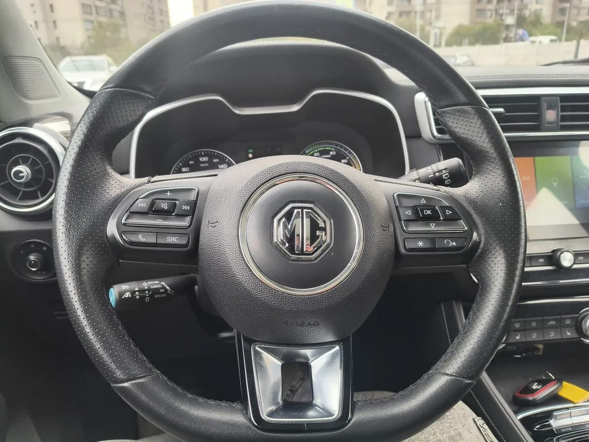 MG Mg Zs Ev Dlx 4x2 At 5p año 2022