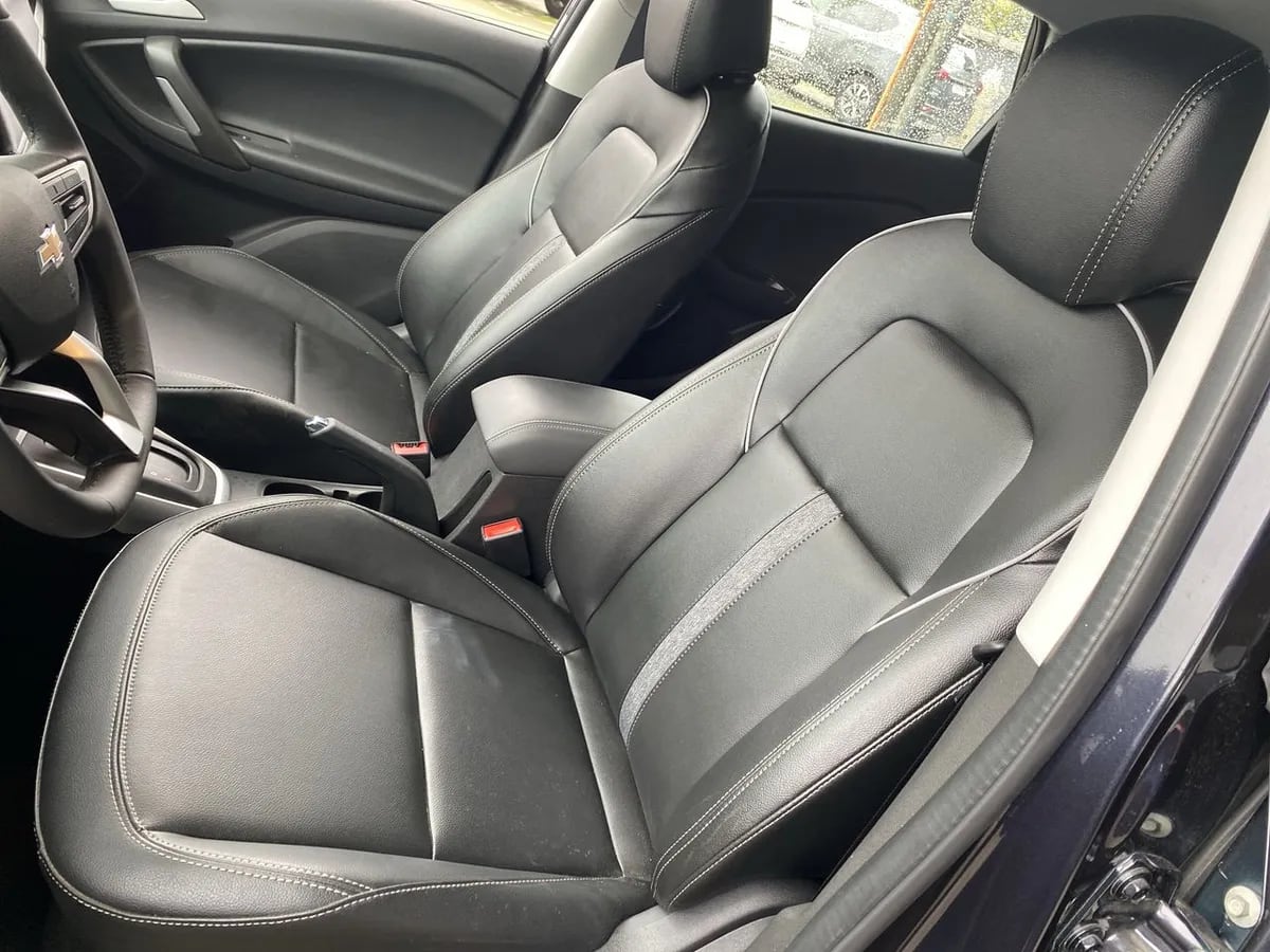 Chevrolet Tracker 1.2t Ltz R 4x2 At 5p año 2026