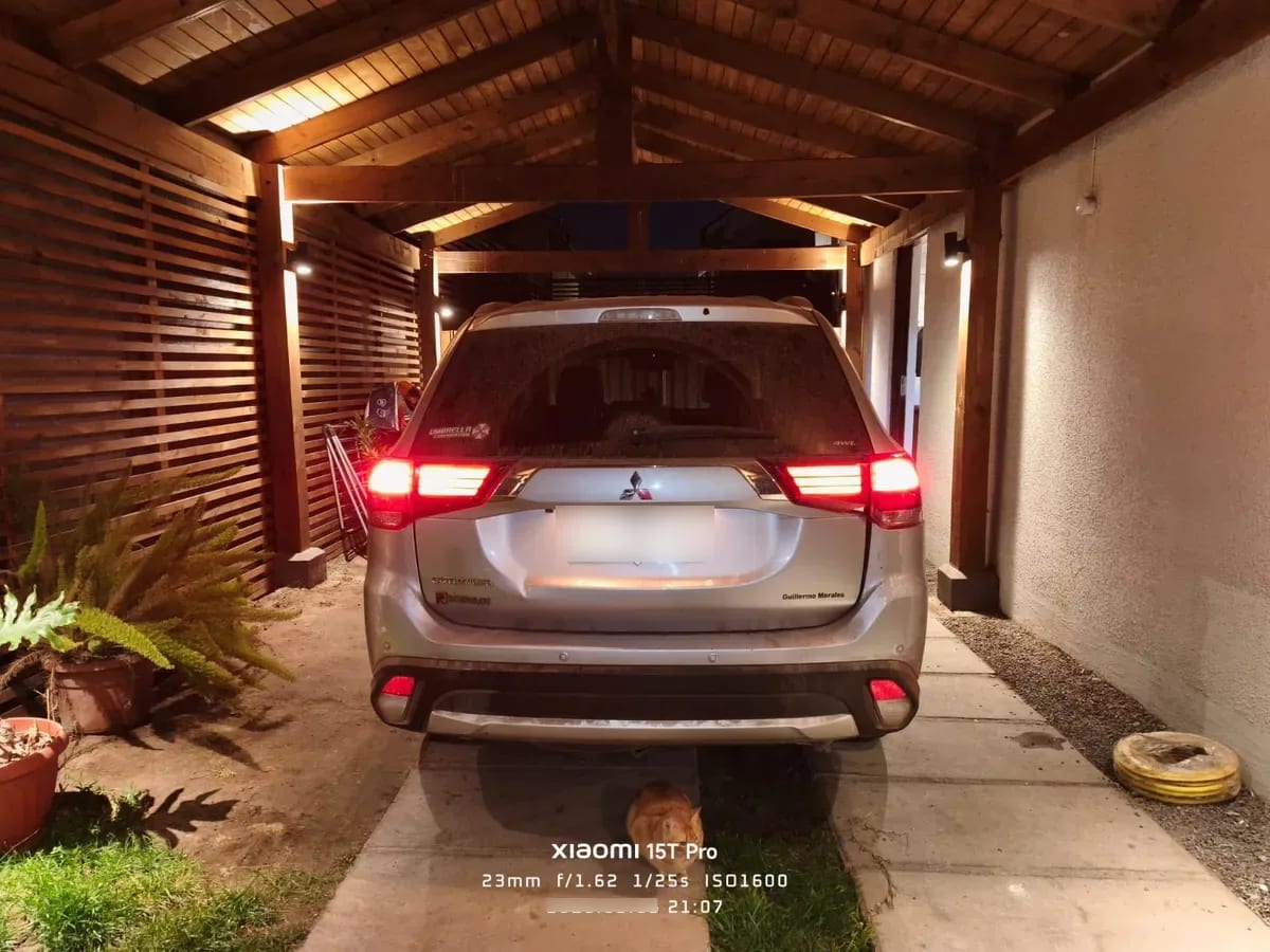 MITSUBISHI OUTLANDER 2.4 Glx At 4x4 año 2016