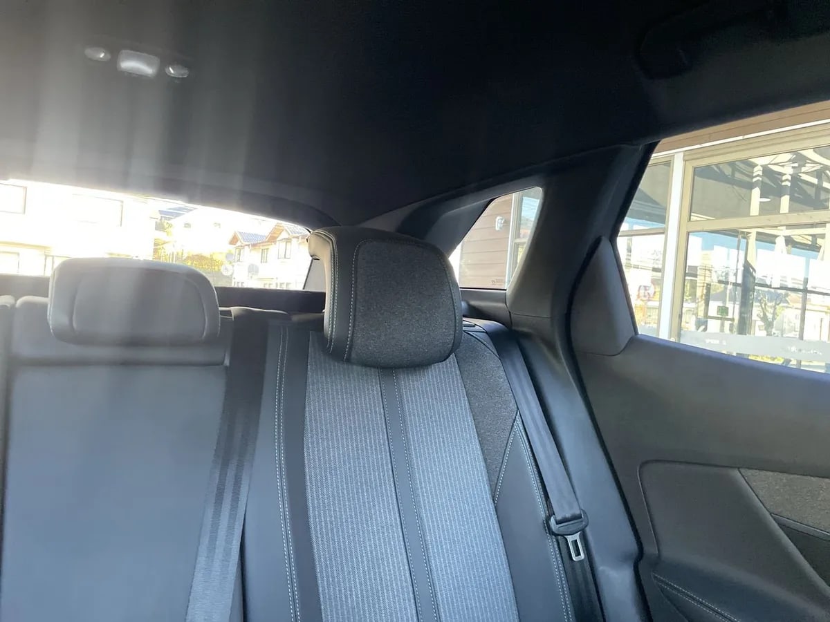 Peugeot 3008 1.5 Allure Pack Bluehdi 130 4x2 Eat8 5p año 2024