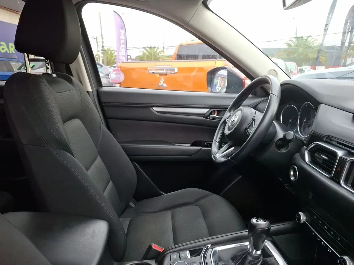 Mazda Cx-5 2.0 R 4x2 6mt 5p año 2021