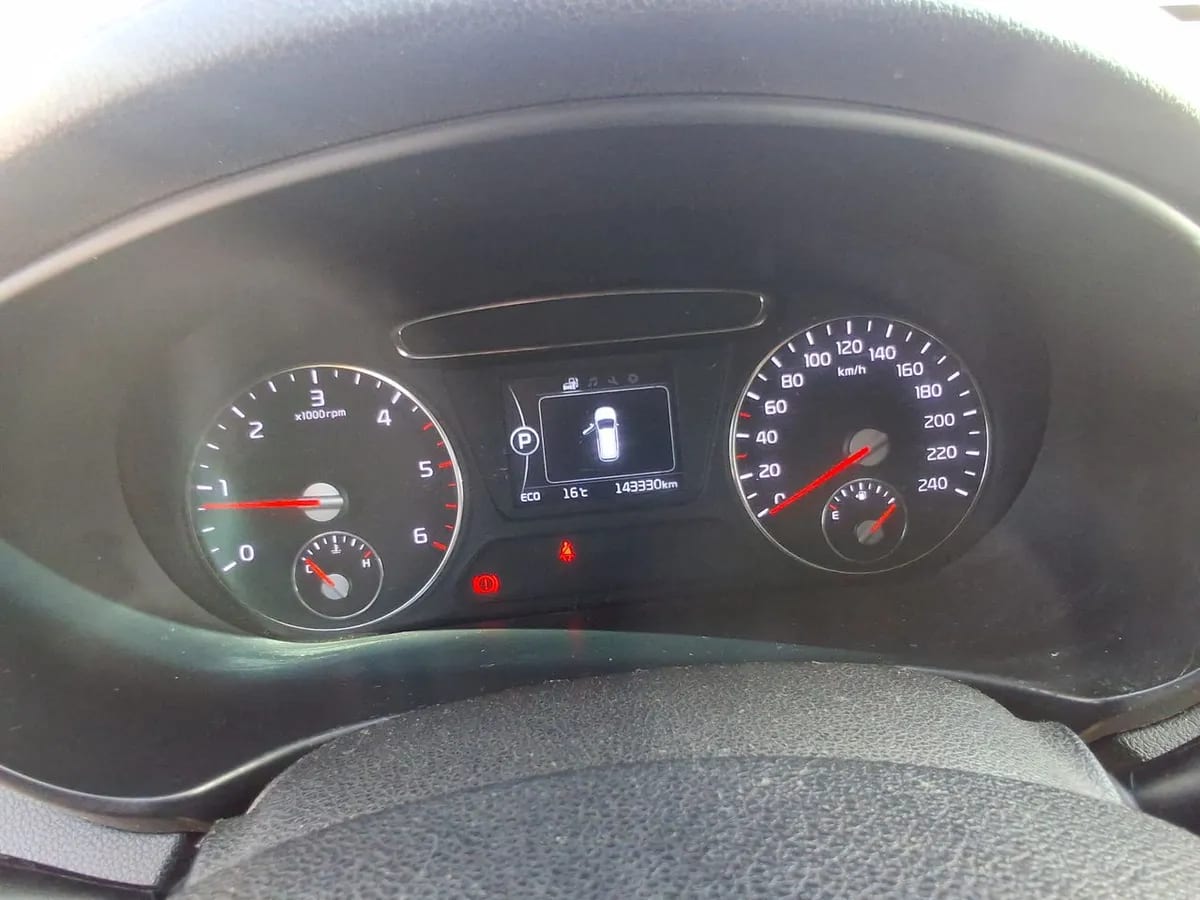 Kia Sorento 2.2 Ex Diesel 4x2 At 5p año 2016