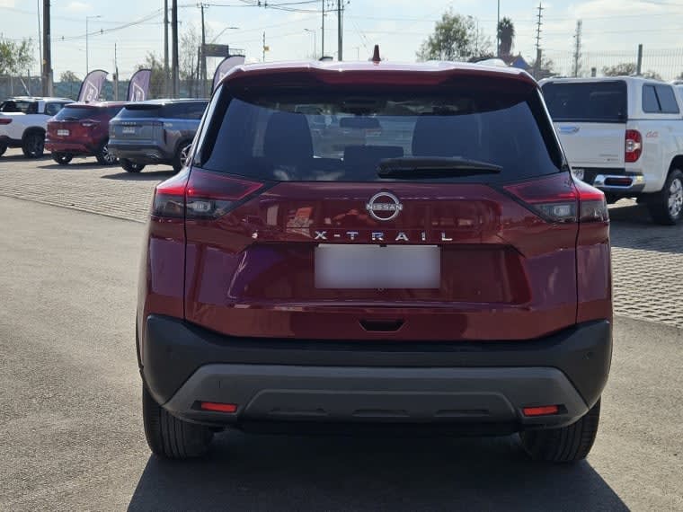 Nissan X-Trail Sense At 2.5 año 2023