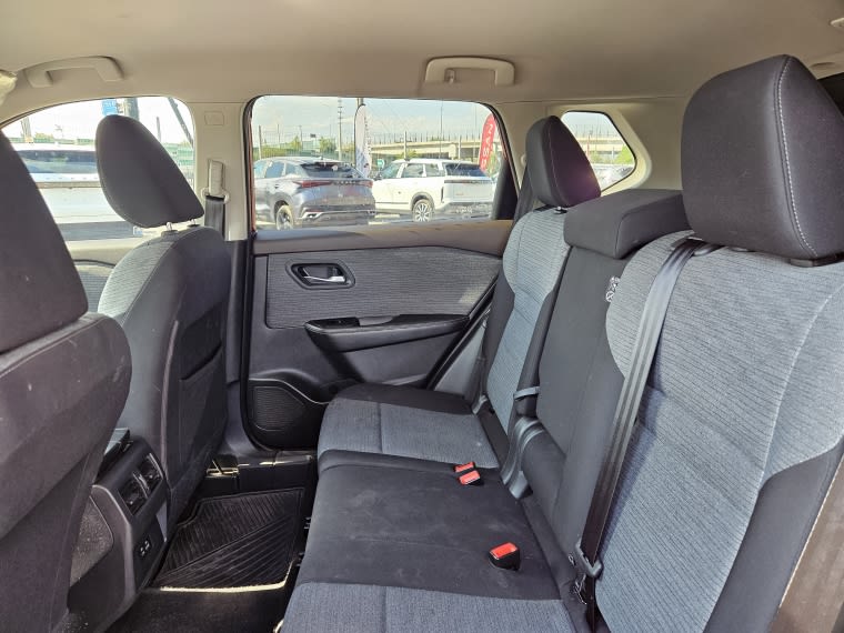 Nissan X-Trail Sense At 2.5 año 2023
