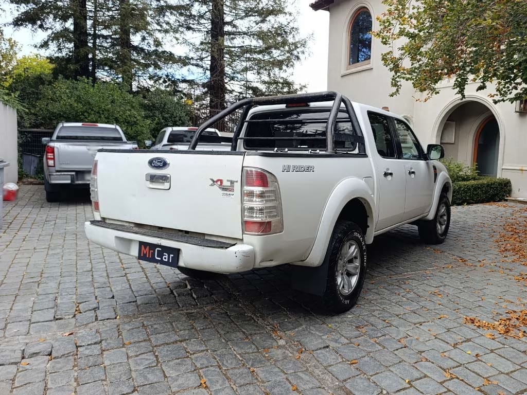 Ford Ranger Xlt año 2012