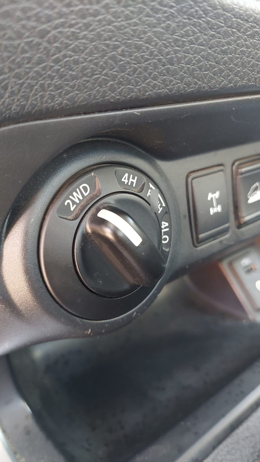 NISSAN NAVARA 2.3 Sc S Mt 4x4 Diesel año 2022