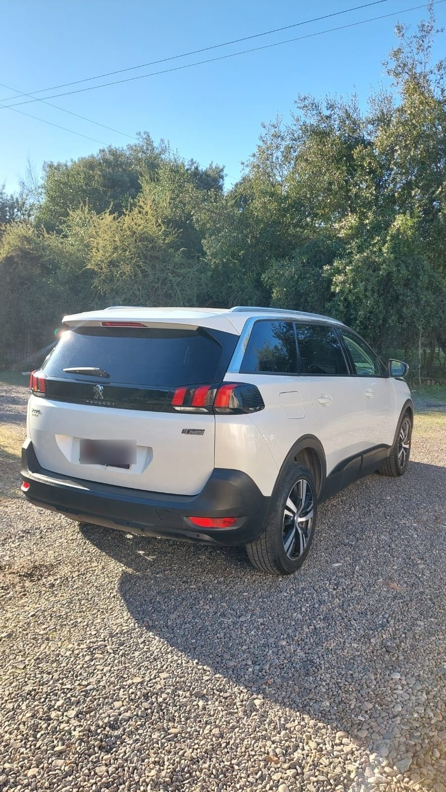 PEUGEOT 5008 1.5 Active Bluehdi 130 At Diesel año 2020