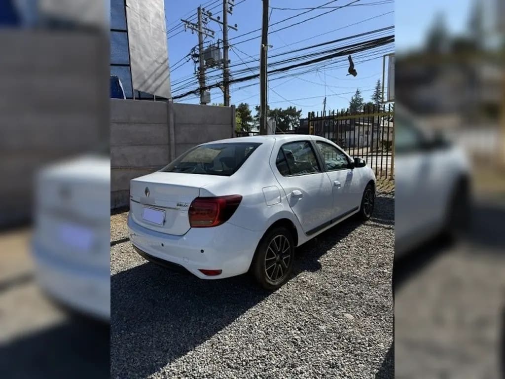 Renault Symbol 1.6 Intens Tech Mt año 2018