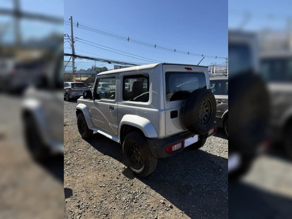 Suzuki Jimny 1.5 Gl 4x4 Mt 3p año 2022
