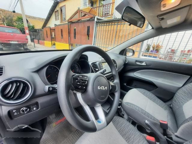 Kia  Soluto 1.4 Lx Full año 2023