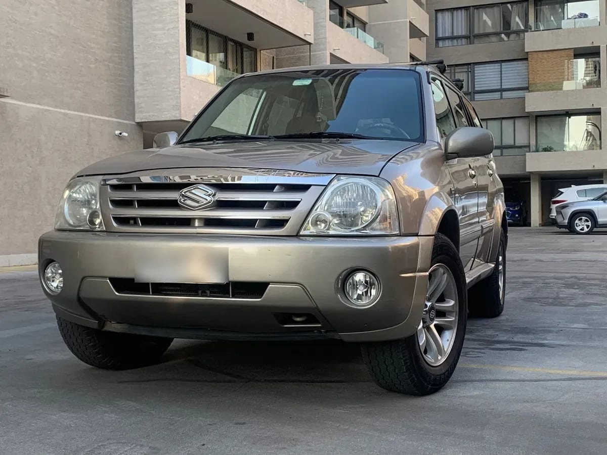SUZUKI GRAND NOMADE 2.7 Xl7 Mt Ll / Vc año 2004