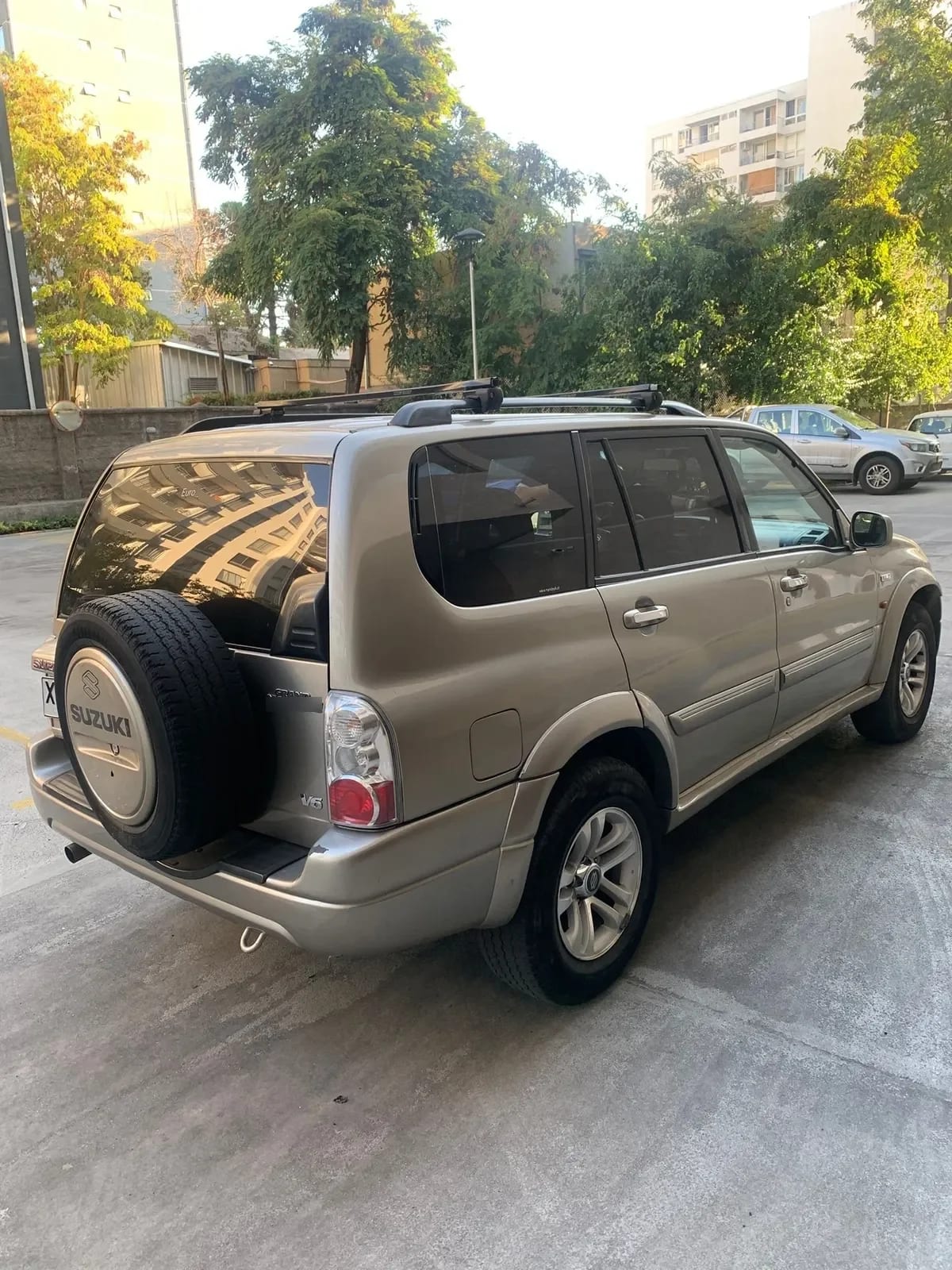 SUZUKI GRAND NOMADE 2.7 Xl7 Mt Ll / Vc año 2004