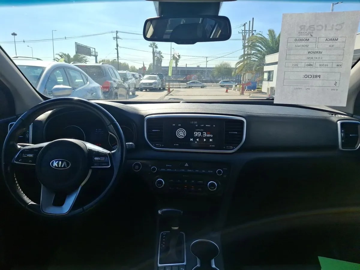 Kia Sportage 2.0 Lx 2wd Special Pack 6at 5p año 2021