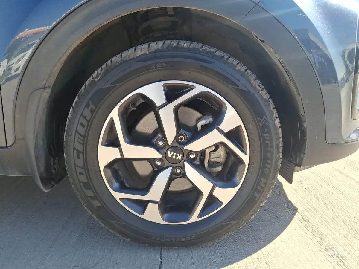 Kia Sportage 2.0 Lx 2wd Special Pack 6at 5p año 2021