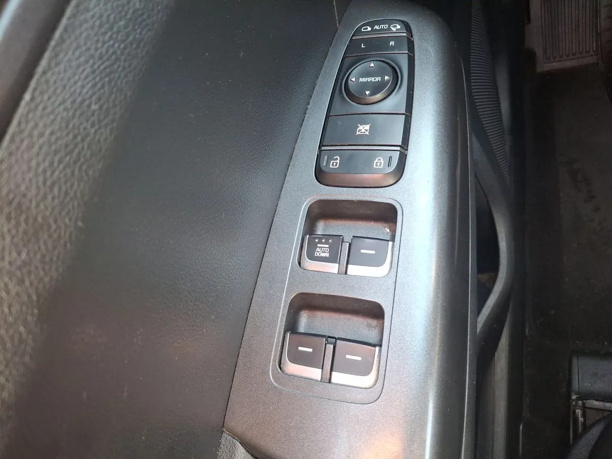 Kia Sportage 2.0 Lx 2wd Special Pack 6at 5p año 2021