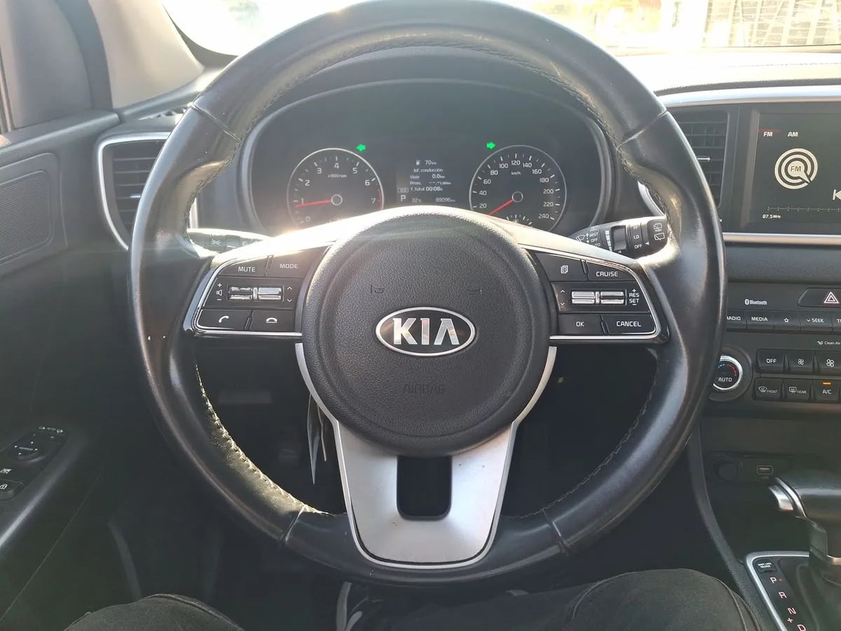 Kia Sportage 2.0 Lx 2wd Special Pack 6at 5p año 2021