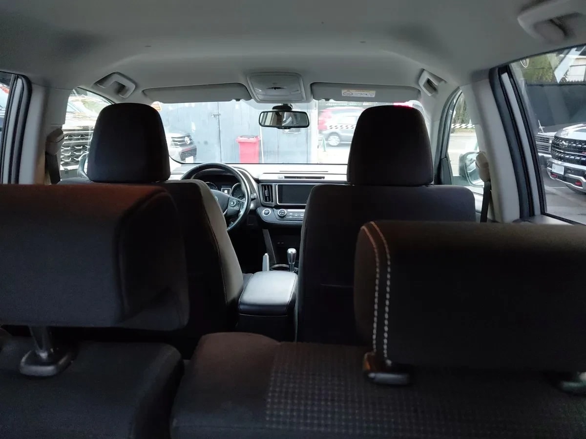 Toyota Rav 4 2.0 4x2 Super Lujo Cvt At 5p año 2019