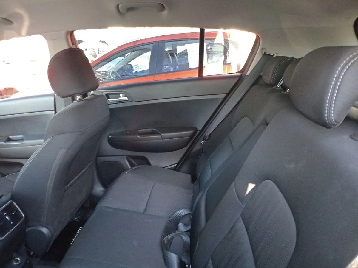 Kia Sportage 2.0 Lx Awd Ac 6mt 5p año 2018