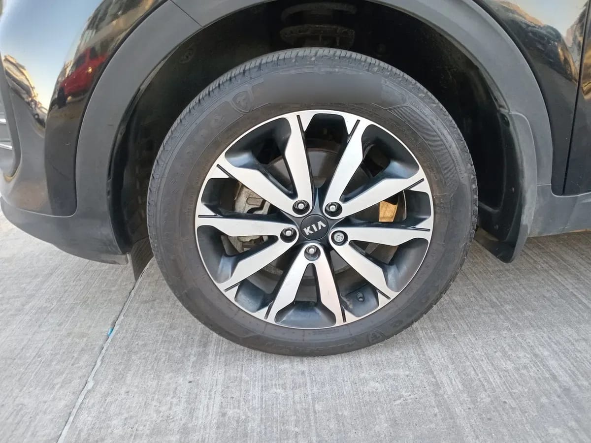Kia Sportage 2.0 Lx Awd Ac 6mt 5p año 2018