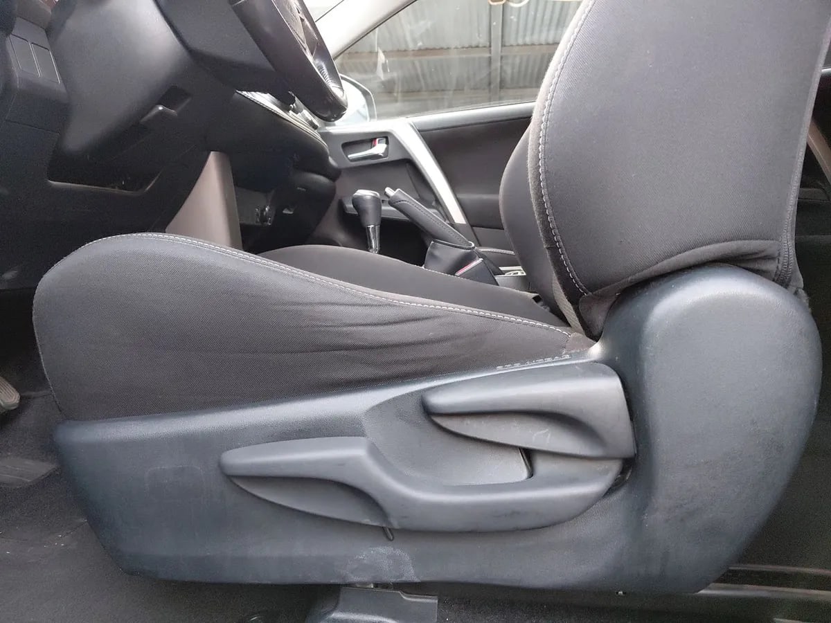 Toyota Rav 4 2.0 4x2 Super Lujo Cvt At 5p año 2019