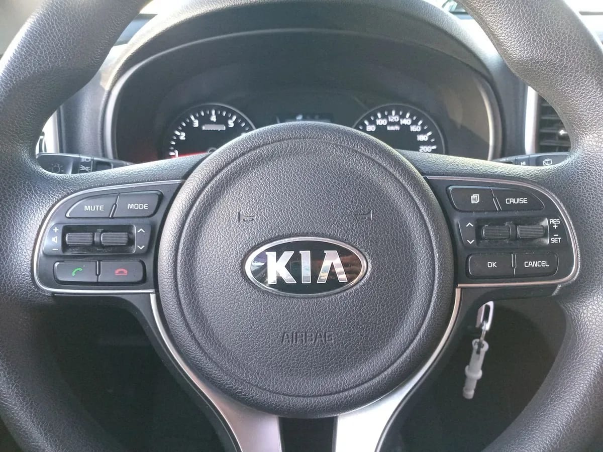 Kia Sportage 2.0 Lx Awd Ac 6mt 5p año 2018