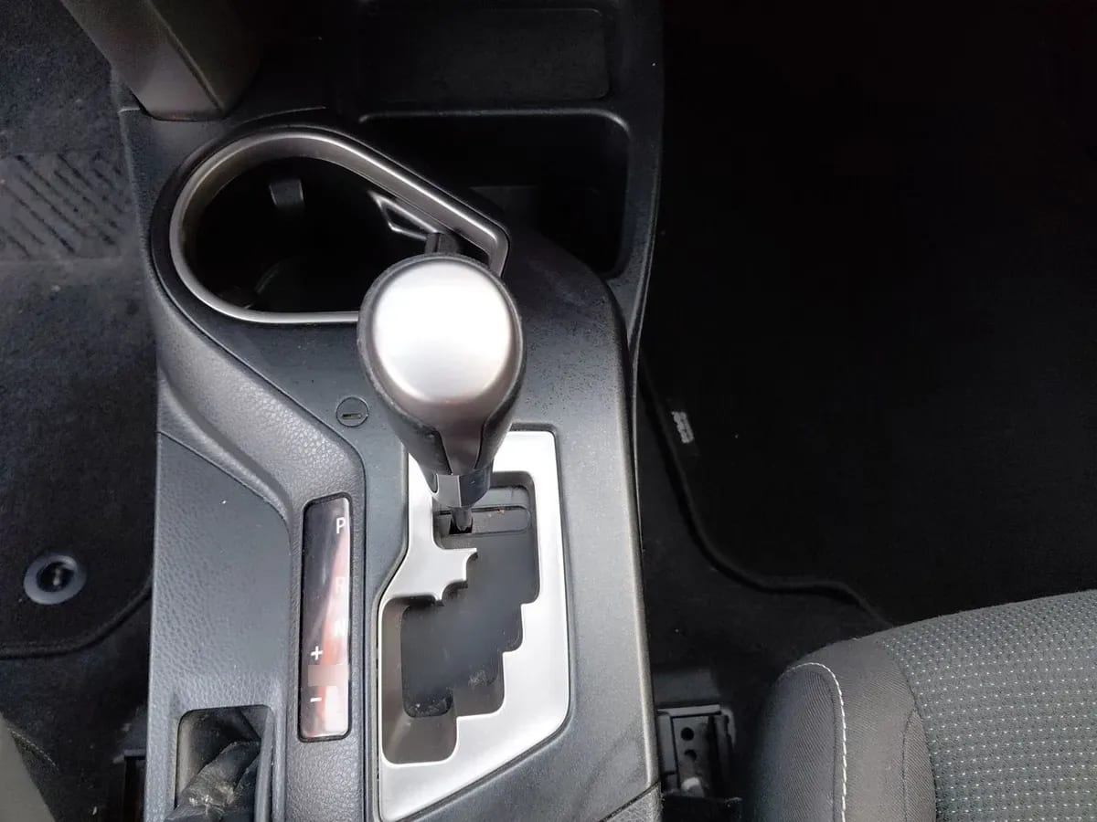 Toyota Rav 4 2.0 4x2 Super Lujo Cvt At 5p año 2019