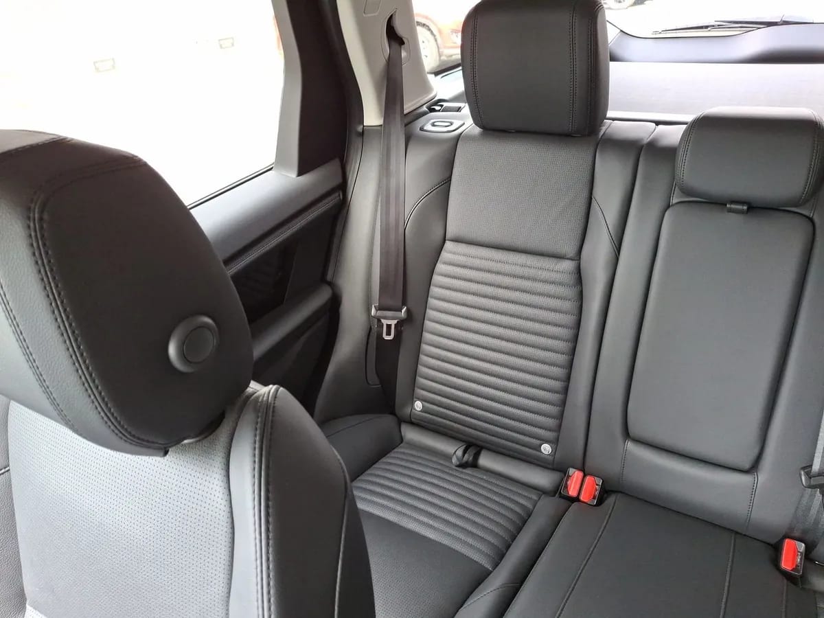 Land Rover Discovery Sport 2.0 S Diesel 4x4 204hp At 5p año 2025