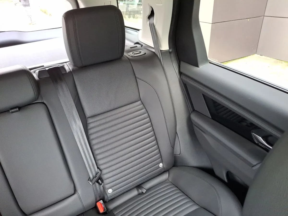Land Rover Discovery Sport 2.0 S Diesel 4x4 204hp At 5p año 2025