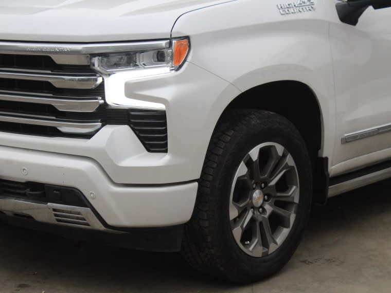 Chevrolet Silverado 3.0 Td High Contry At 4x4 Diesel año 2025