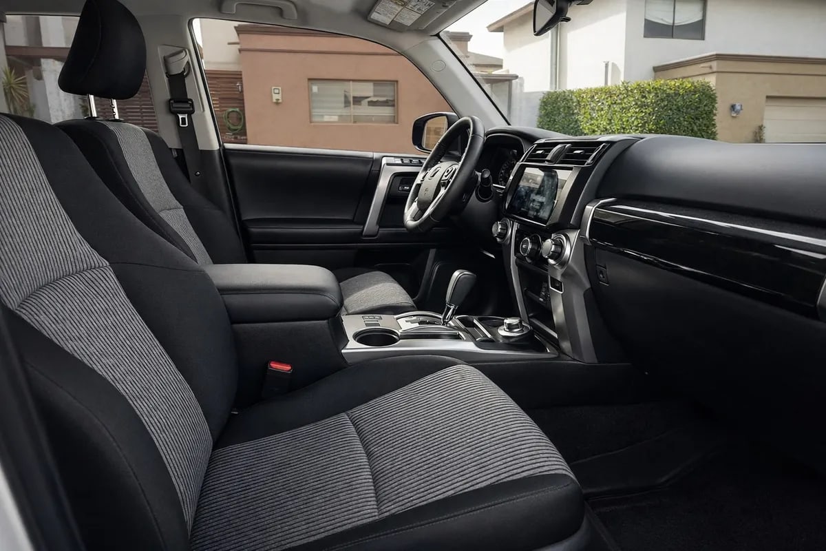 Toyota  4runner 4.0 Sr5 Mv Auto 4wd año 2024