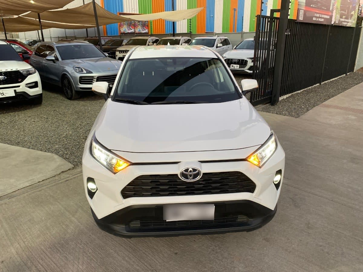 Toyota Rav 4 2.0 4x2 Cvt año 2025