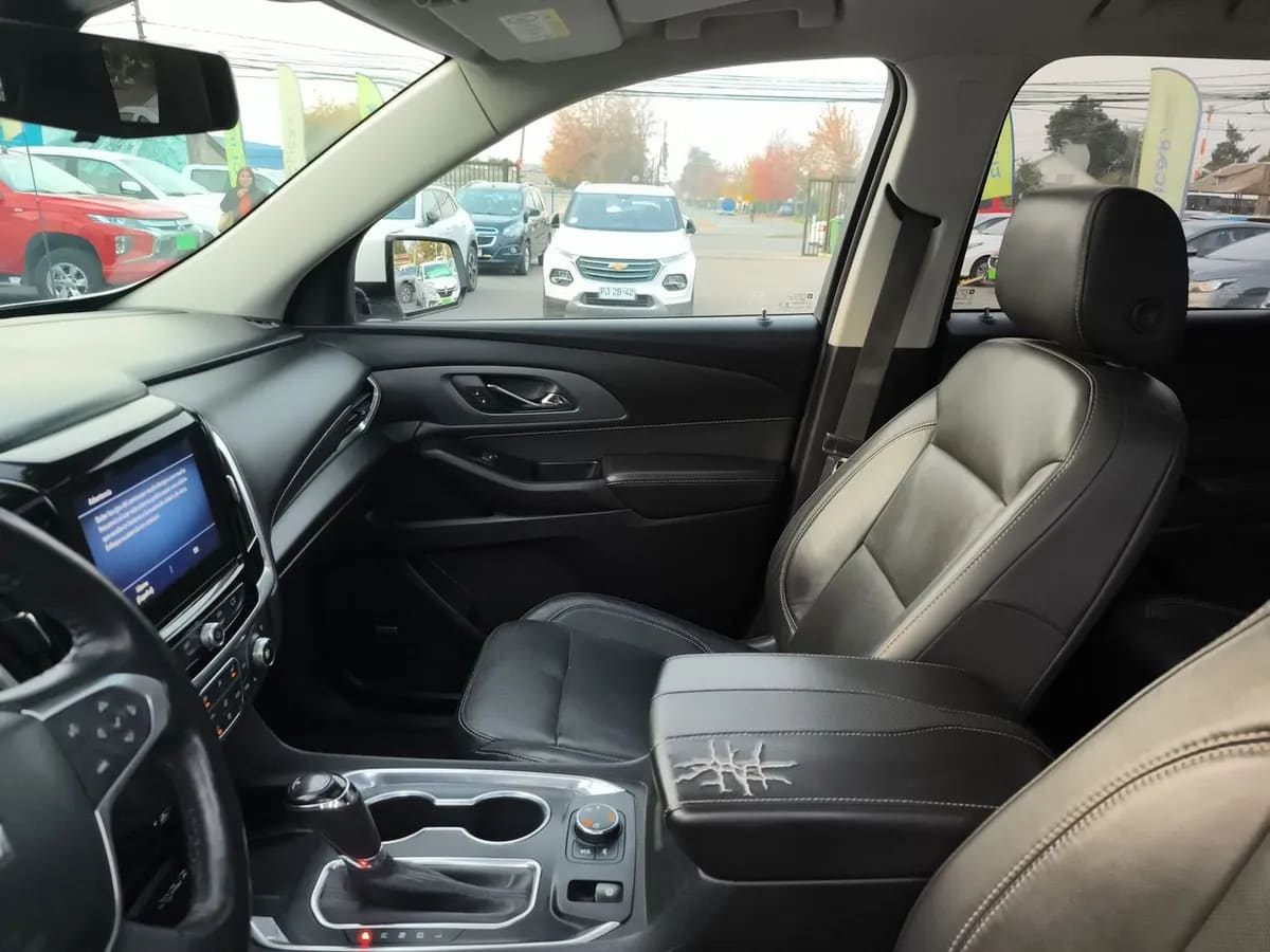 Chevrolet Traverse 3.6 Premier Awd At 5p año 2021