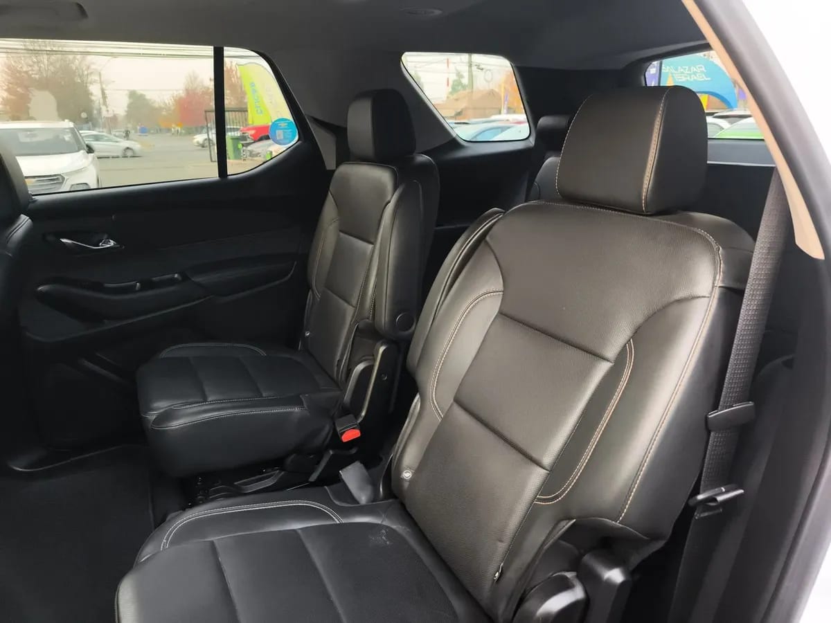 Chevrolet Traverse 3.6 Premier Awd At 5p año 2021