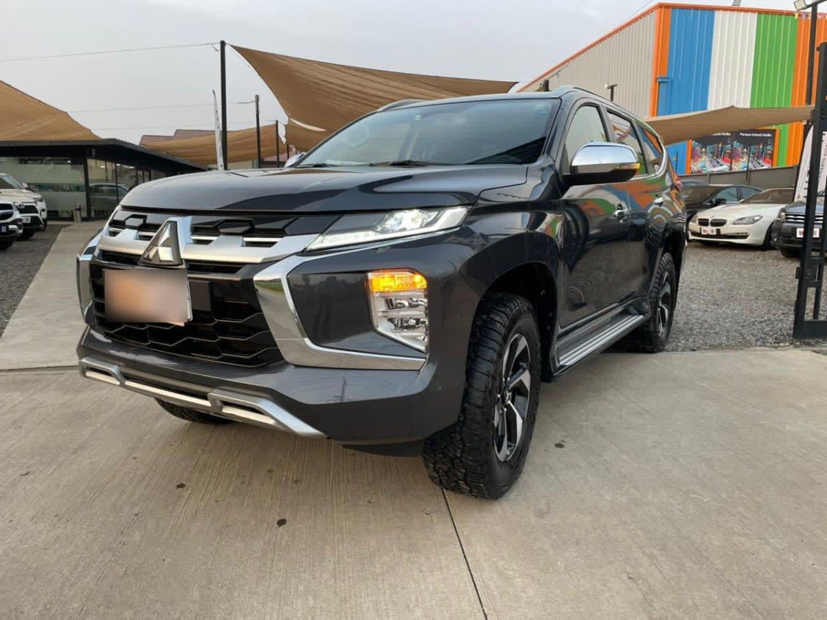 Mitsubishi Montero Sport 3.0 4x4 año 2025