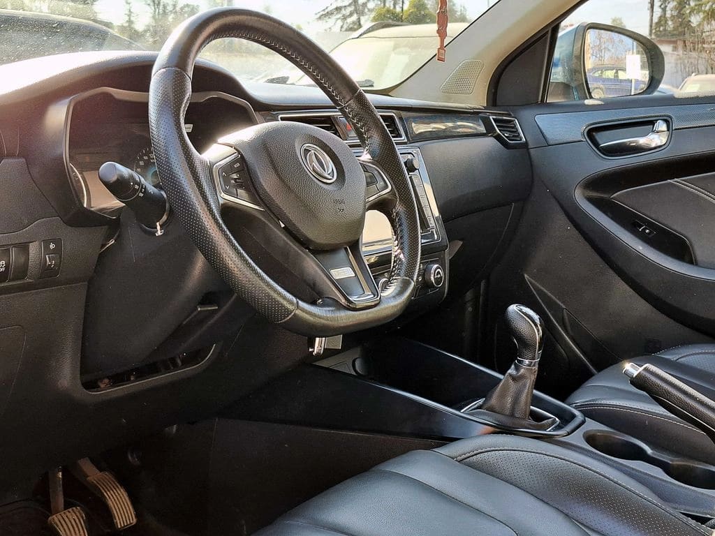 DFSK Suv 580 1.5 año 2020