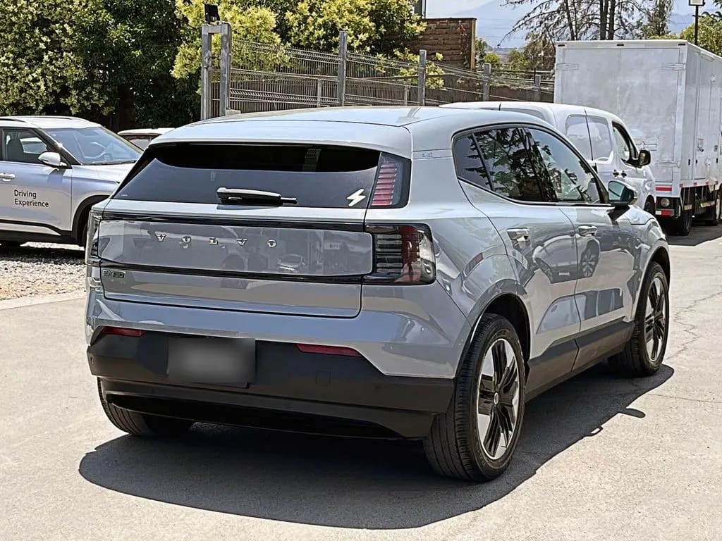 Volvo Ex30 At Electrico año 2024