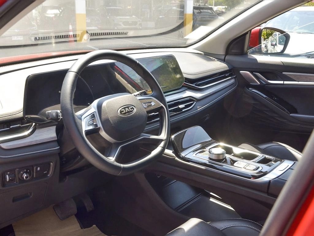 JAC Js6 1.5 Comfort Ce At año 2024