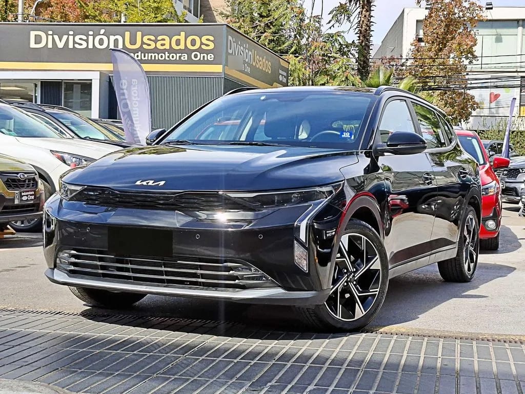 Kia K3 1.6 Ex 4x2 At 5p año 2025