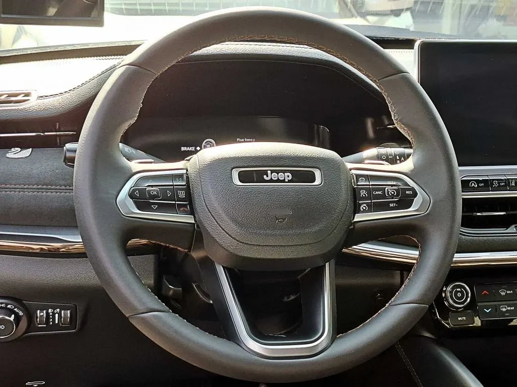 Jeep Commander 1.3 Limited At año 2026