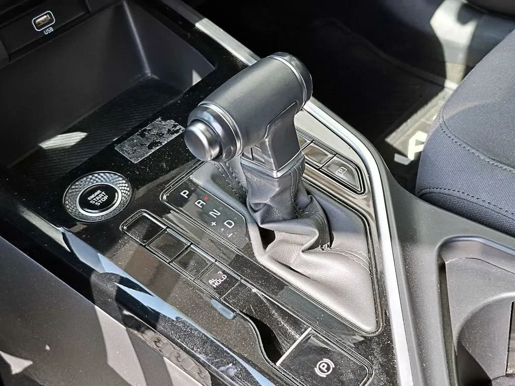 Kia Niro Hev 1.6 At año 2024